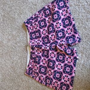 Crown and Ivy Pattern Caroline Shorts